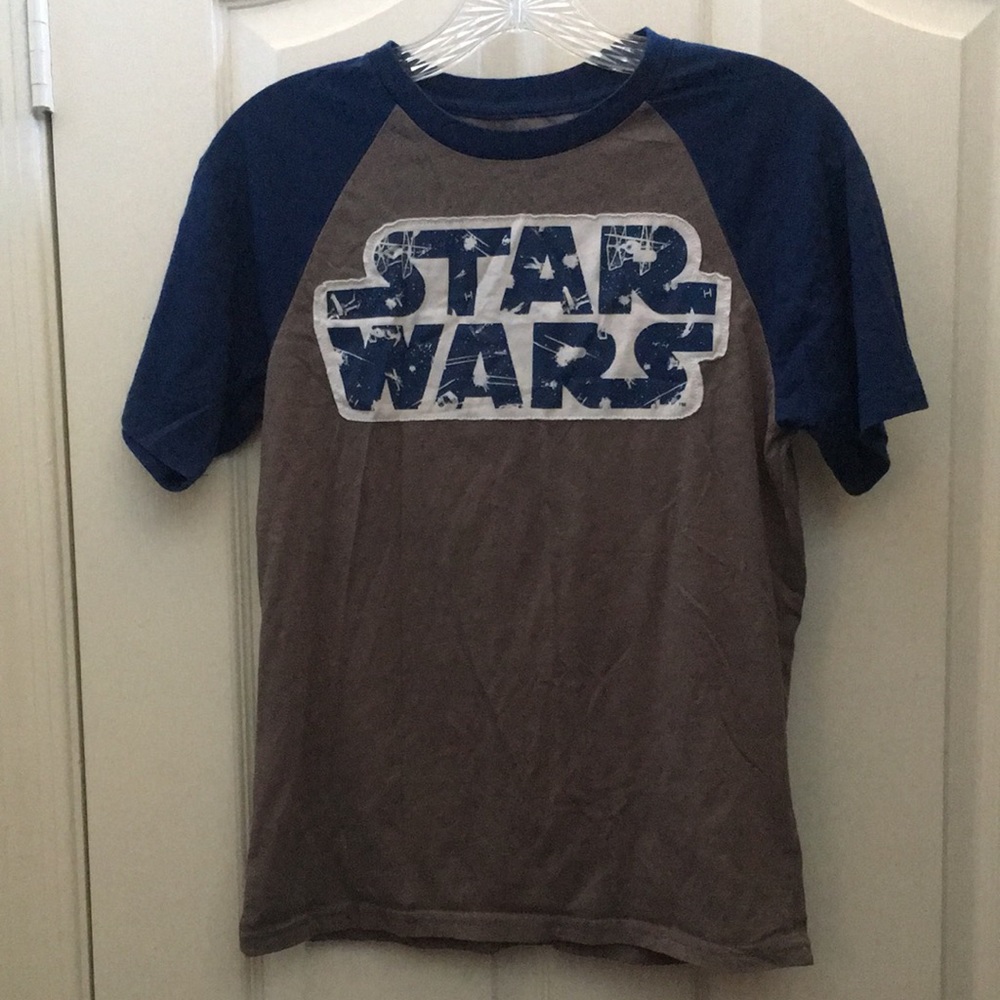 FINAL MARKDOWN Boys Star Wars tee xl